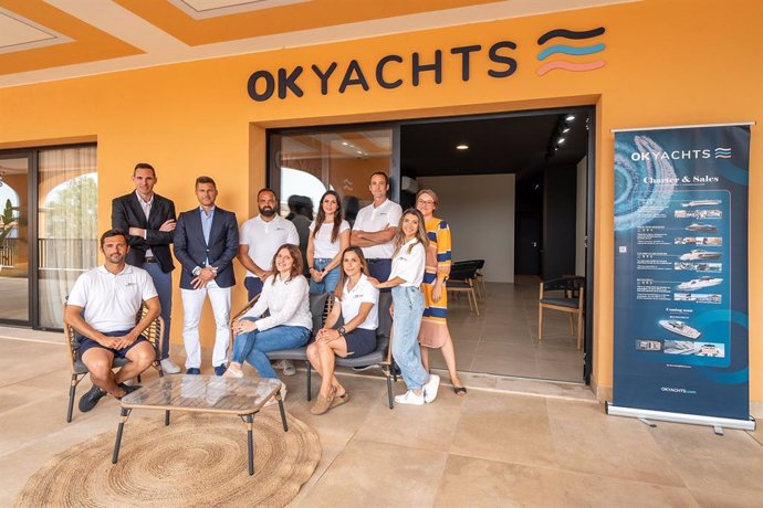 OK Yachts Team en la nueva sede de Puerto Portals.