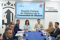La Comunidad impartirá el próximo curso escolar contenidos sobre la misión protectora del Ejército y la Policía