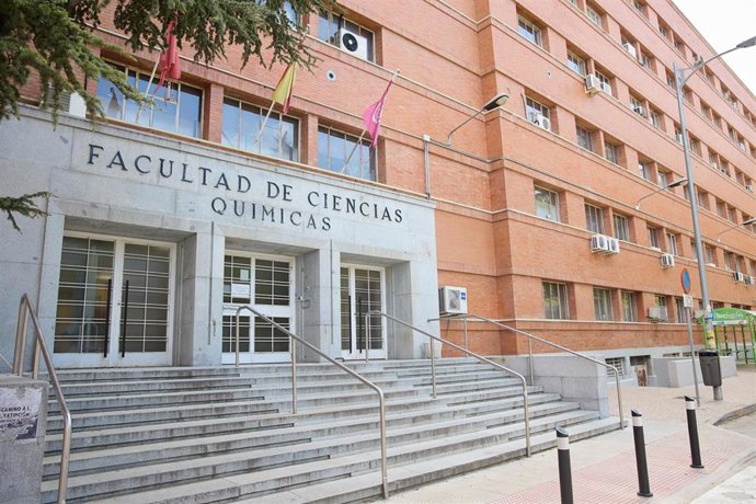 Archivo - Fachada de la Facultad de Ciencias Químicas de la Universidad Complutense de Madrid (UCM)