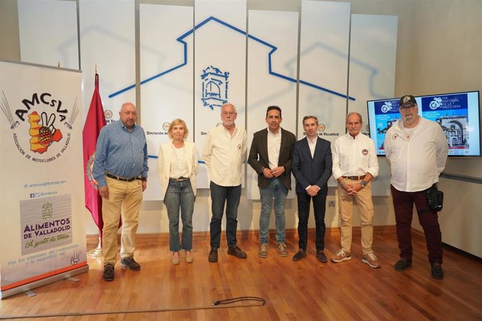 Presentación del Día Mundial de la Moto que se celebrará en Tudela de Duero.