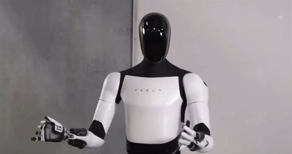 Economía/Motor.- Tesla utiliza por primera vez robots humanoides en sus fábricas de coches