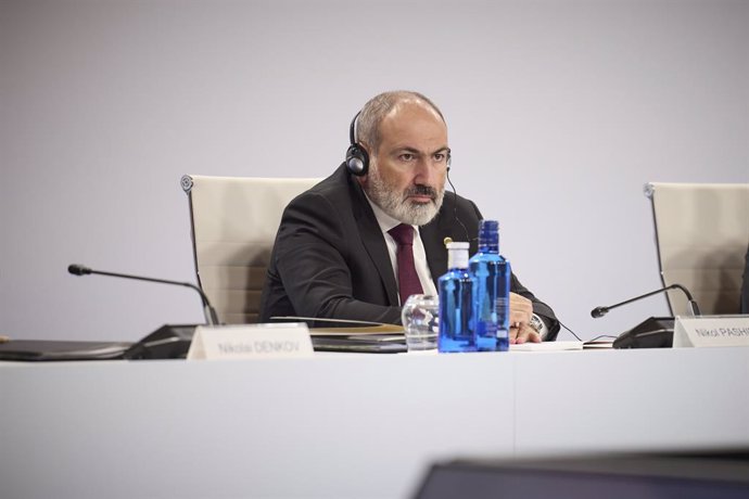 Archivo - October 5, 2023, Granada, Andalusia, Spain: Armenian Prime Minister Nikol Pashinian listens during a session of the European Political Community summit, October 5, 2023 in Granada, Spain.