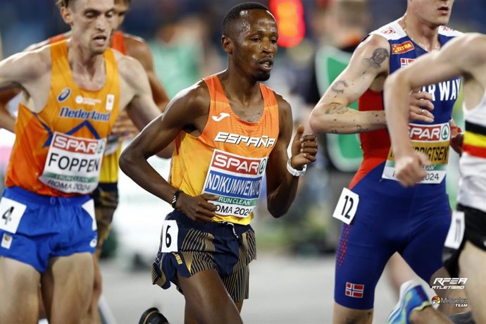 Thierry Ndikumwenayo, durante el Campeonato de Europa de atletismo al aire libre.