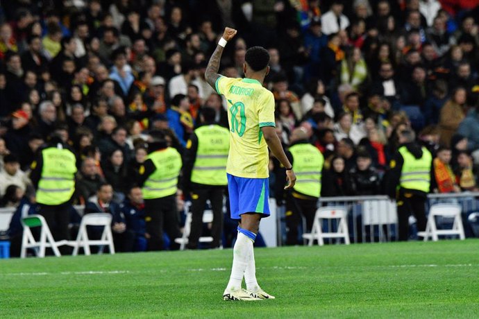 Archivo - Rodrygo Goes of Brazil celebrates a goal during the international friendly football match played between Spain and Brazil at Santiago Bernabeu stadium on March 26, 2024, in Madrid, Spain.