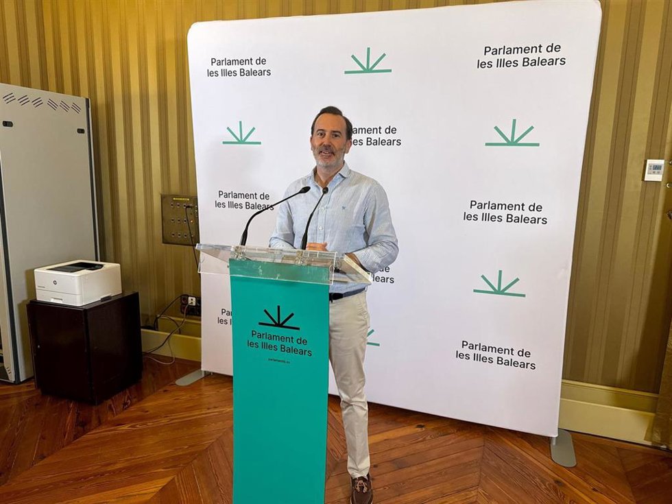 El presidente del Parlament, Gabriel Le Senne, en declaraciones a los medios.