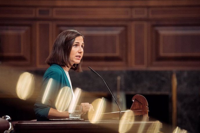 La secretaria general de Podemos, Ione Belarra, interviene durante un pleno en el Congreso de los Diputados, a 13 de junio de 2024, en Madrid (España). 