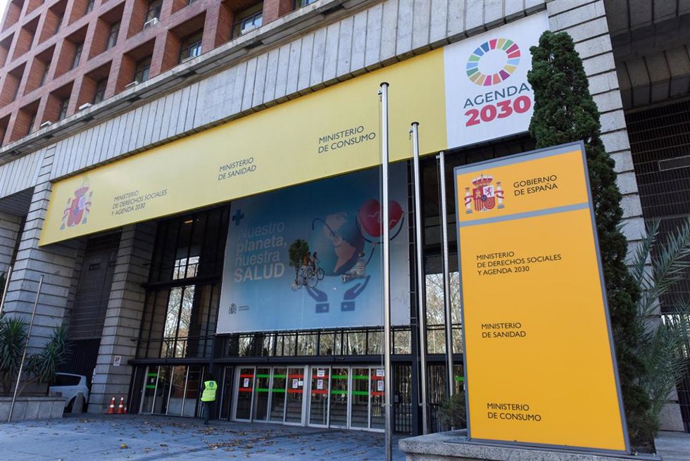 Archivo - Fachada de la sede del Ministerio de Derechos Sociales a 5 de enero de 2024, en Madrid (España). 