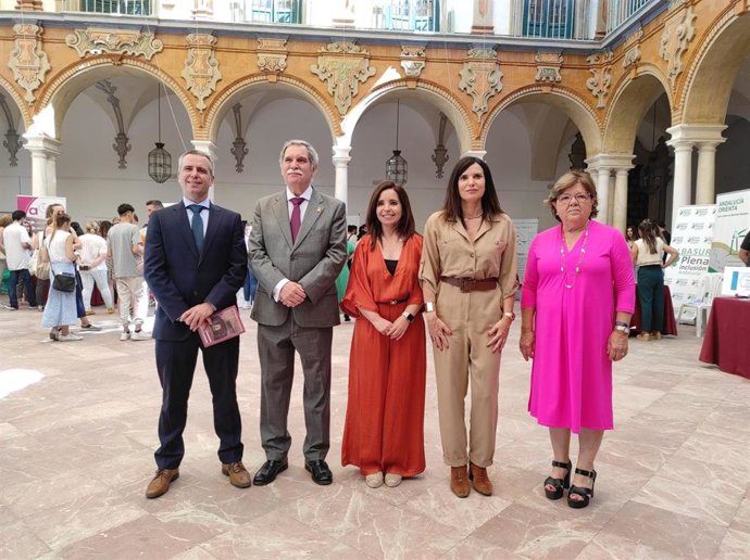 (Desde La Izda.) Pérez, Viso, Aguilera, Gálvez Y Sánchez En La Inauguración Del Encuentro.