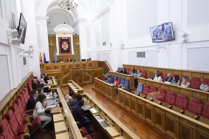 Sesión plenaria de las Cortes de Castilla-La Mancha celebrada el 13 de junio de 2024.