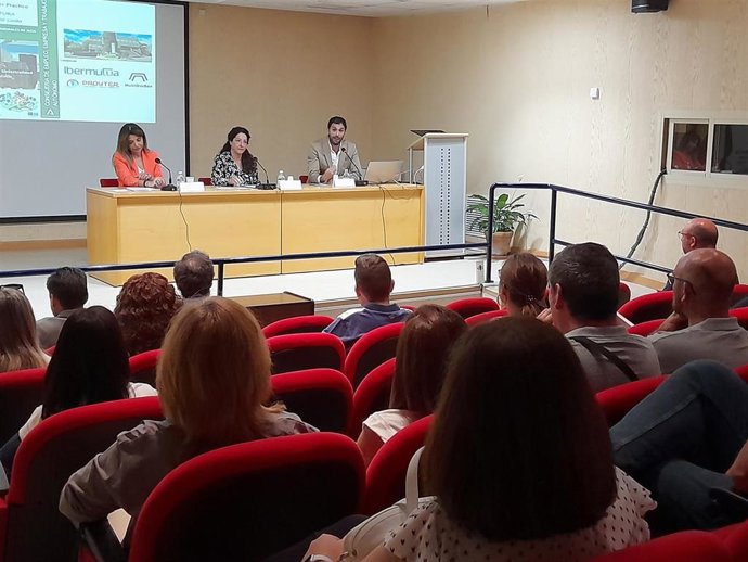 Inauguración de la jornada.