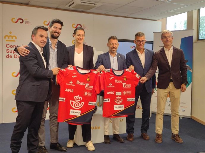 El vicepresidente y diputado de Deportes, Juan Rosas, ha asistido esta mañana al acto de presentación del campeonato, que ha tenido lugar en la sede del Consejo Superior de Deportes