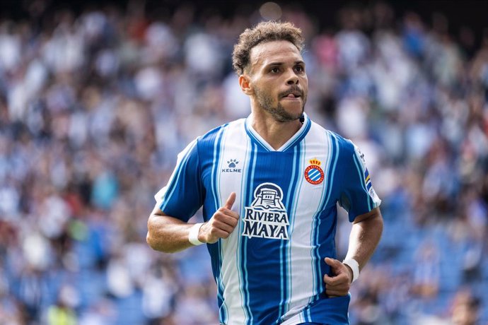 Archivo - Martin Braithwaite RCD Espanyol celebrating a goal during La Liga match, football match played between RCD Espanyol and Elche CF at RCDE Stadium on October 23, 2022 in Barcelona, Spain.