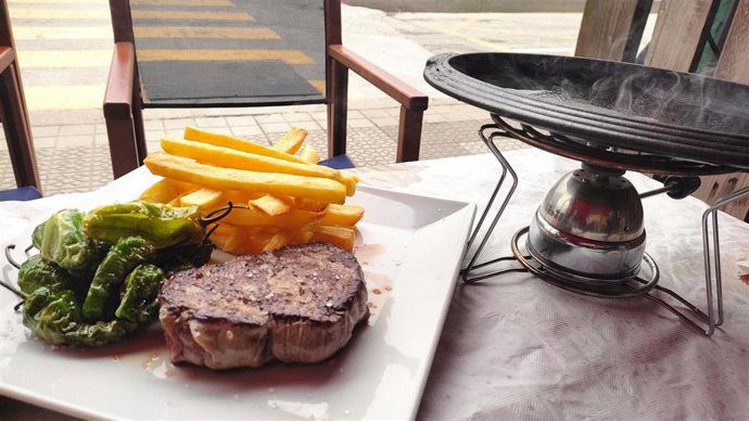 Siete de cada diez vascos manifiestan su intención de salir de restaurantes este verano