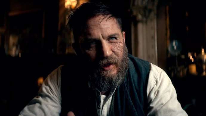 Tom Hardy revela a si estará en la película de Peaky Blinders