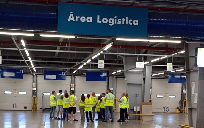 Cuatro centros de trabajo de Correos en Andalucía reciben visitas en la 'Semana de la Administración Abierta 2024'.