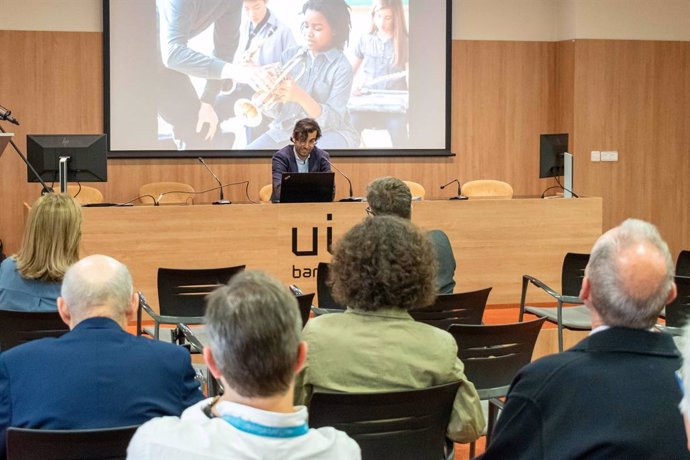 El director de OIDEL ha presentado un informe sobre libertad de enseñanza en UIC Barcelona