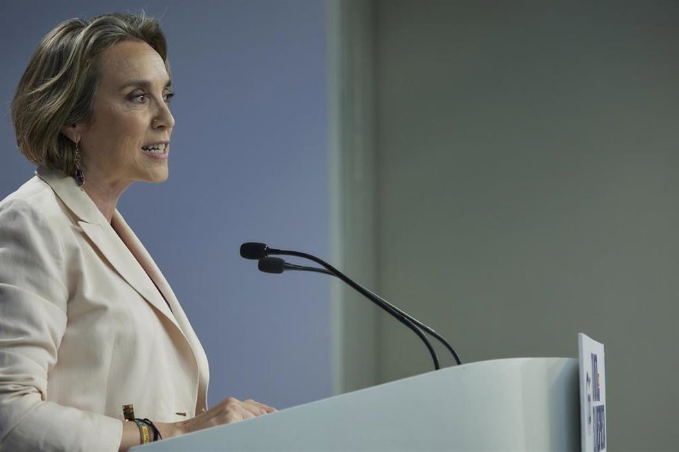 La secretaria general del PP, Cuca Gamarra, comparece durante seguimiento de la jornada electoral de elecciones europeas, en la sede del PP, a 9 de junio de 2024, en Madrid (España). Hoy tienen lugar las elecciones europeas de 2024 en España en las que 
