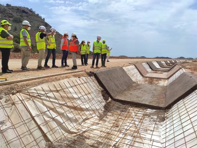 Técnicos de la Red de Restauración de Minas y Canteras visitan las ...