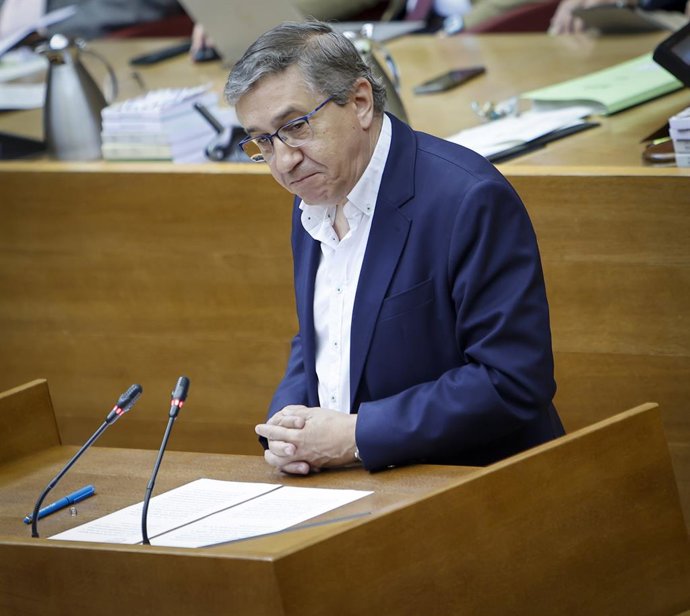 El conseller d'Educació, José Antonio Rovira