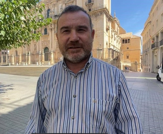 Archivo - El viceportavoz del PSOE en el Ayuntamiento de Jaén, Carlos Alberca.