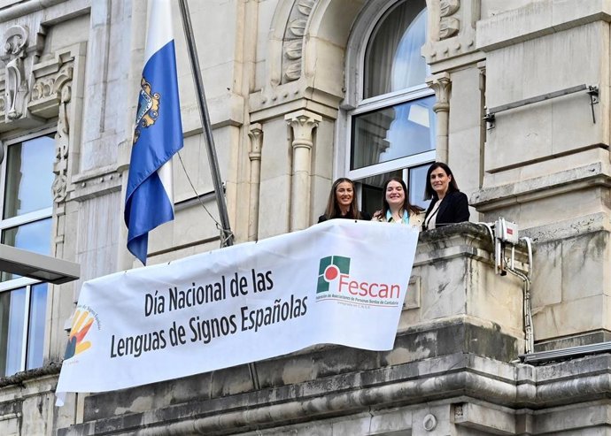 Santander conmemora el Día Nacional de la Lengua de Signos