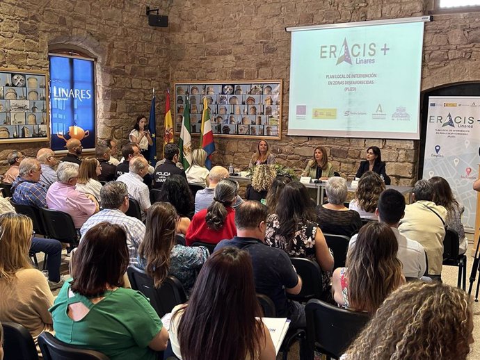 Reunión de la comisión local de la Eracis+ en Linares.