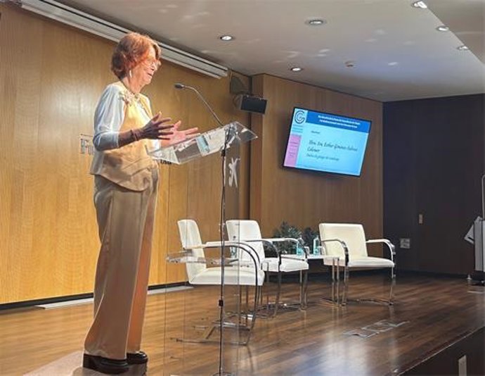 La síndica en la ponencia inaugural de la VI jornada del Moviment per Aturar el Maltractament a les Persones Grans