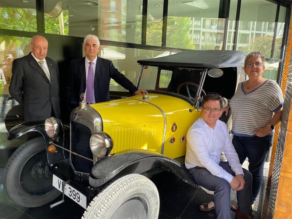 La Sala Amárica  acoge una exposición sobre la primera subida en automóvil al Gorbea en 1924