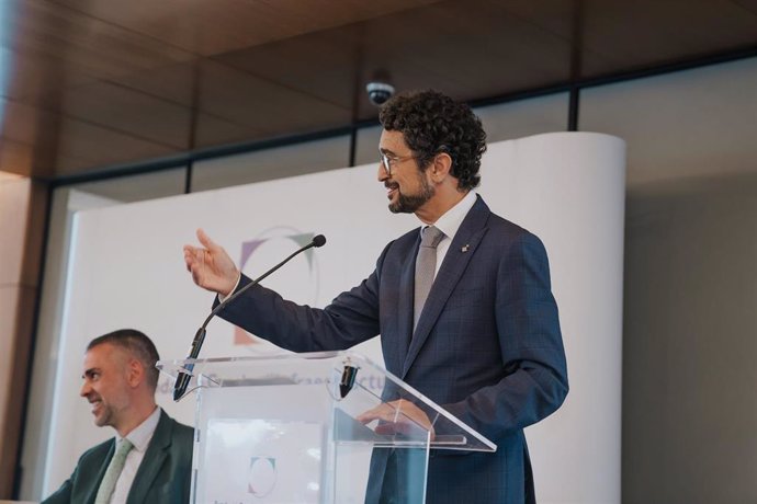 El vicepresidente del AMB, Damià Calvet, en la Fundació Cercle d'Infraestructures.