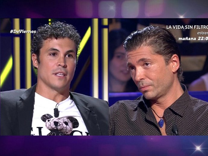 Kiko Jiménez y Ángel Cristo Jr. Durante la emisión de '¡De Viernes!'.