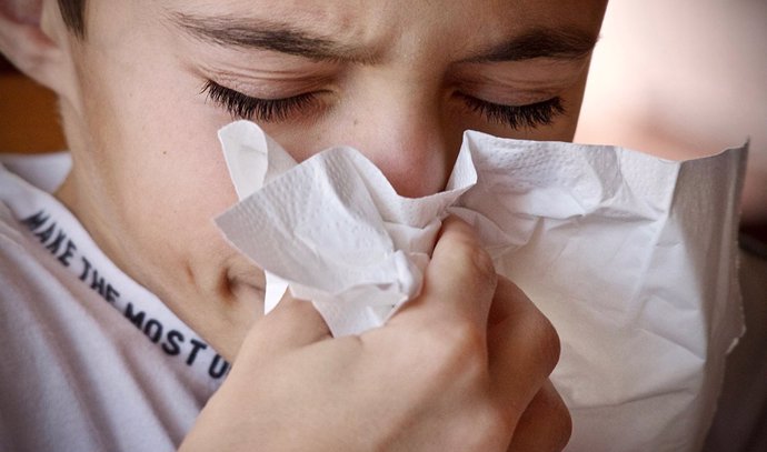 Archivo - Caen la incidencia de los virus respiratorios en Andalucía.