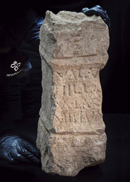 Altar descubierto de Larunbe (Navarra) dedicado a la divinidad vascona 'Larrahe'