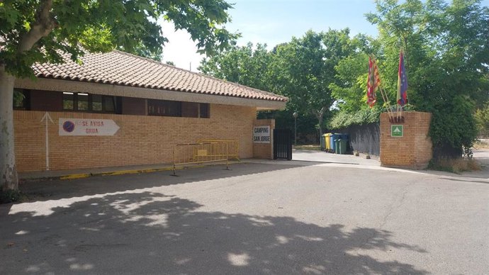 Entrada al camping de San Jorge de Huesca.