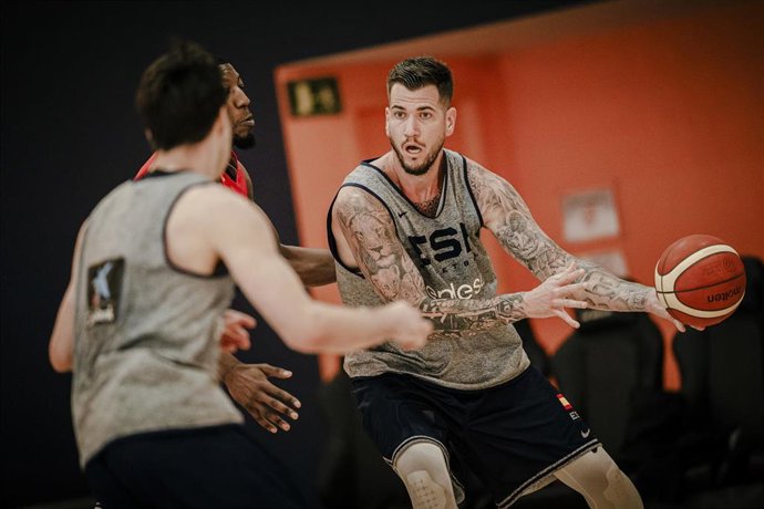 Fran Guerra, durante un entrenamiento de la selección española.