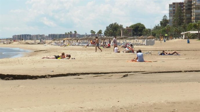 Archivo - Playa de Benicàssim en foto de archivo.