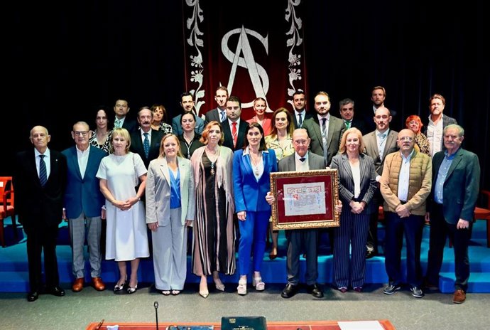 Santander entrega su Medalla de Oro a la Fundación San Cándido