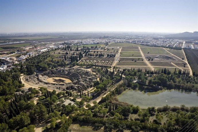Vista aérea del Conjunto Arqueológico de Itálica.