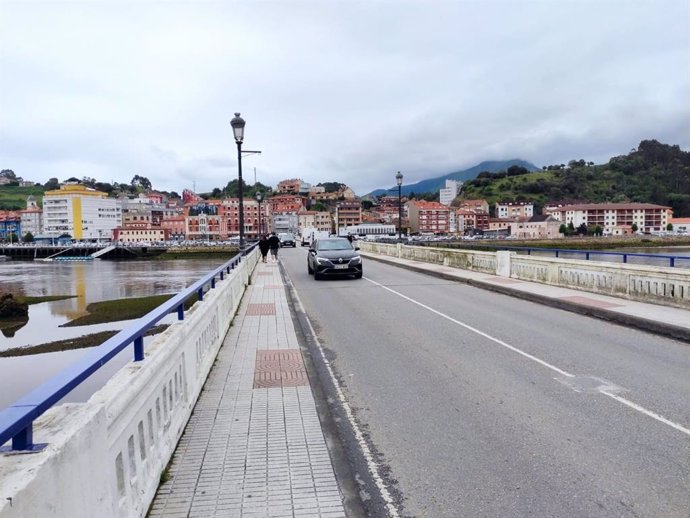 Archivo - Puente de Ribadesella