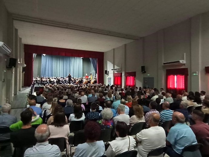 Gira Orquesta Ciudad de Granaada (OGC) y Diputación.