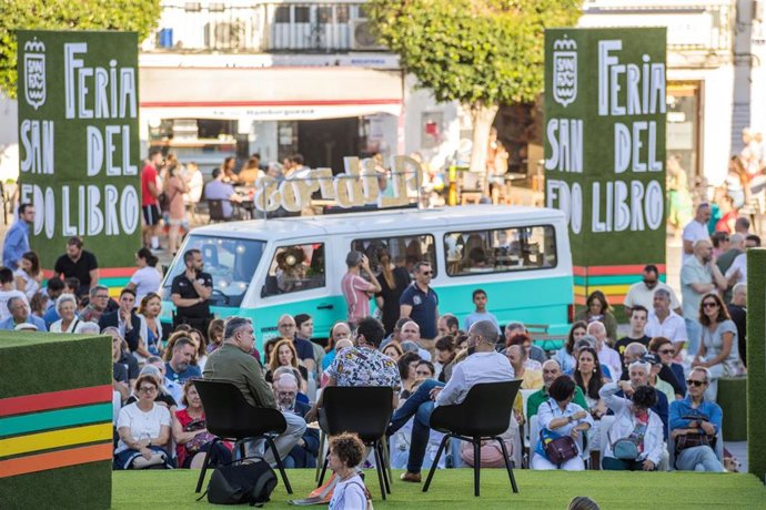 Archivo - Imagen de archivo de la Feria del Libro de San Fernando.