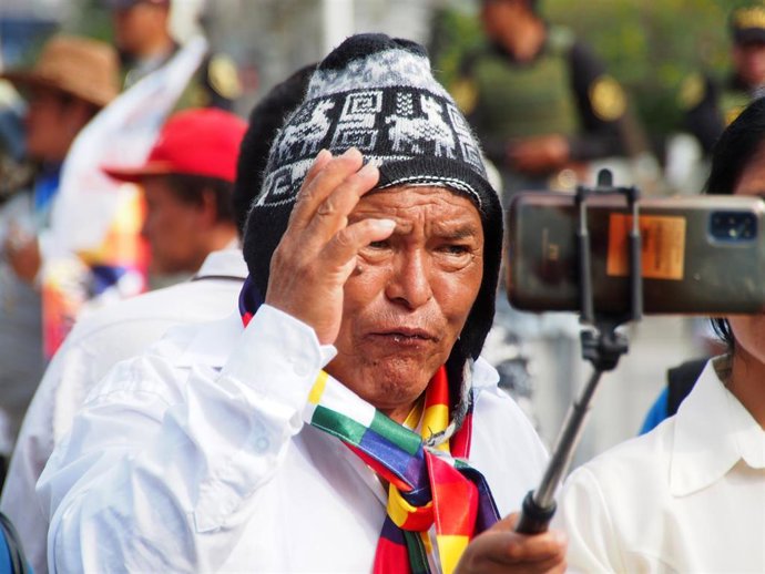 Archivo - Indígenas en Perú