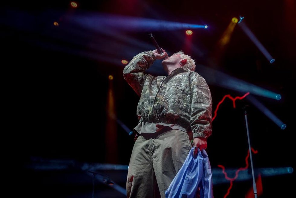Archivo - El cantante Hens durante una actuación, en el Wizink Center