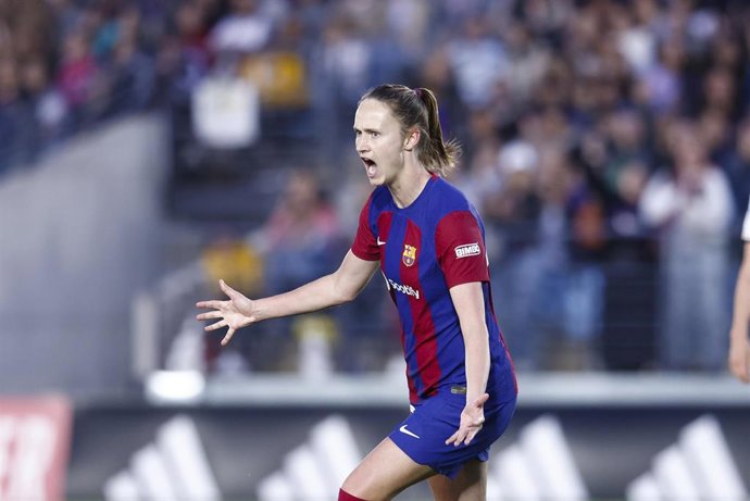 Archivo - La noruega Caroline Graham Hansen celebra un gol con el FC Barcelona