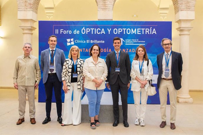 Inauguración II Foro de Óptica y Optometría.