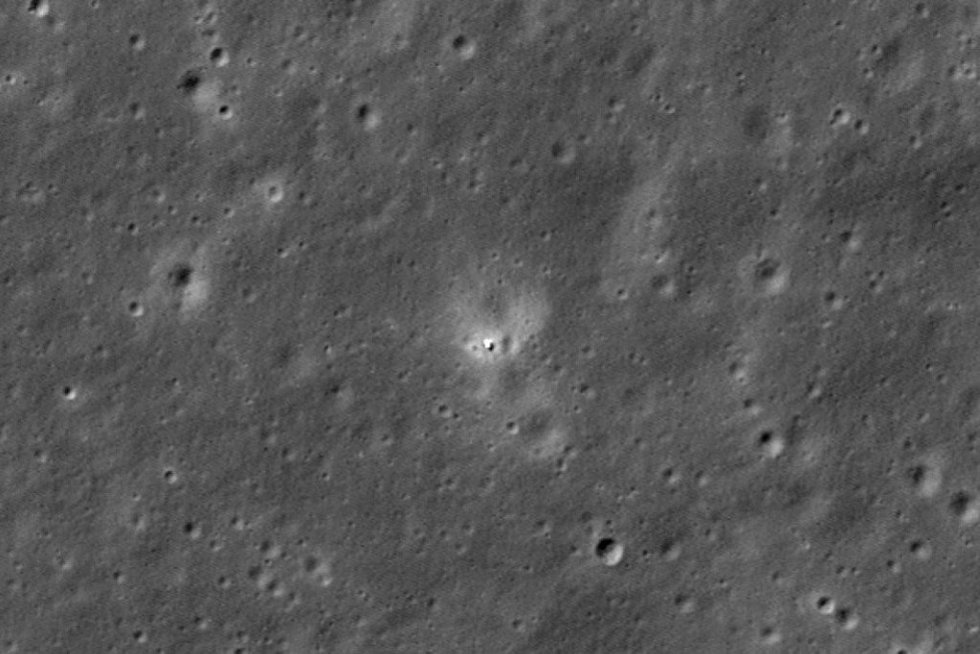 Nave china Chang'e 6 captada en la cara oculta de la Luna por el LRO de la NASA