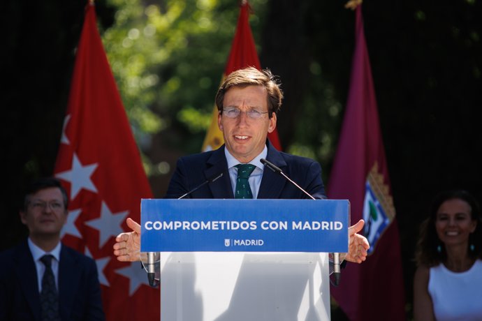 El alcalde de Madrid, José Luis Martínez-Almeida, ha hecho balance de la actividad desarrollada por el equipo de Gobierno durante el primer año de mandato, en los jardines de Cecilio Rodríguez del Parque de El Retiro, a 17 de junio de 2024, en Madrid 