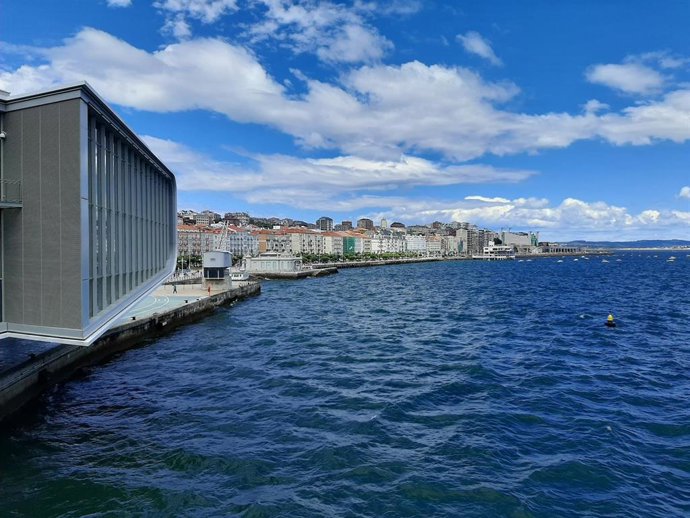 Archivo - Ciudad de Santander vista desde el Centro Botín