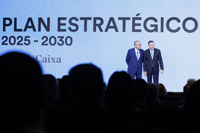 El pte.de CriteriaCaixa Isidro Fainé y el c.delegado Ángel Simón presentan el nuevo Plan Estratégico 2025-2030 de la compañía