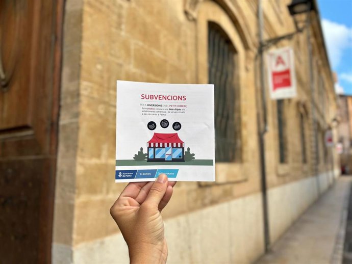 Archivo - Últimos días para solicitar las ayudas a establecimientos comerciales y de servicios ubicados a pie de calle en PalmaActiva.