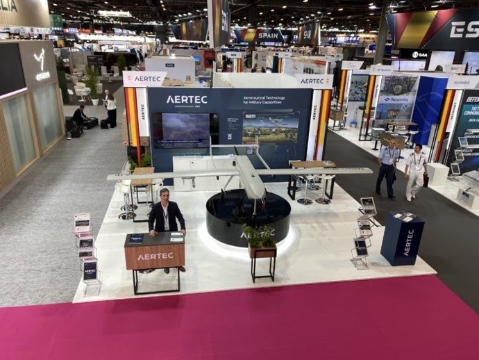 Expositor de Aertec en Eurosatory, la feria global más importante de defensa y seguridad celebrado en el mundo, en la que participan más de 1.700 empresas de 60 países y en la que se espera la visita de más de 60.000 profesionales.